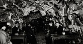 Самое жуткое кафе из ада.jpg